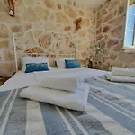 Pearl Of Kali, Island Ugljan - First Row To The Sea Appartamento *
