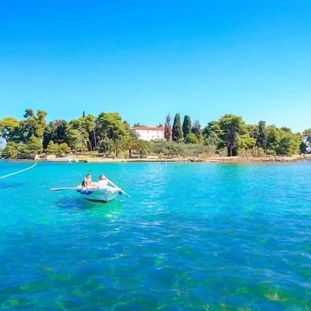 Pearl Of Kali, Island Ugljan - First Row To The Sea *