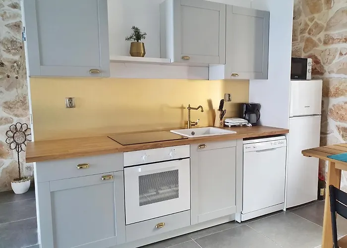 Pearl Of Kali, Island Ugljan - First Row To The Sea Appartement Kali