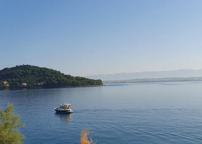Pearl Of Kali, Island Ugljan - First Row To The Sea Appartement