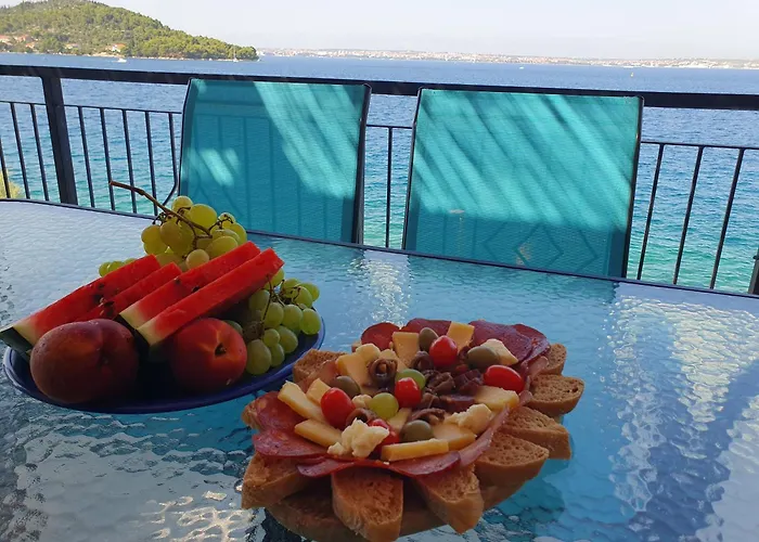 Appartement Pearl Of Kali, Island Ugljan - First Row To The Sea Kali